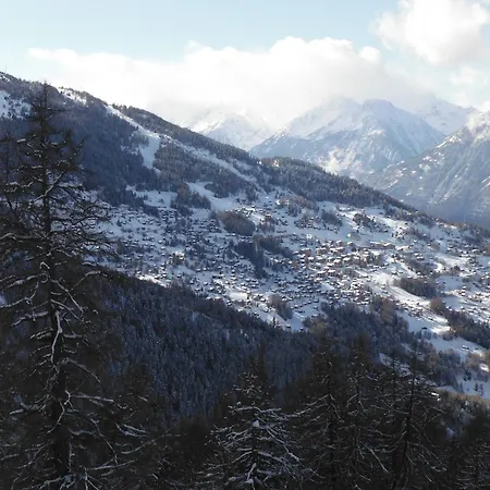 Appartement Richemont 124 *